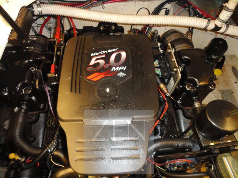 Bayliner 355 avanti