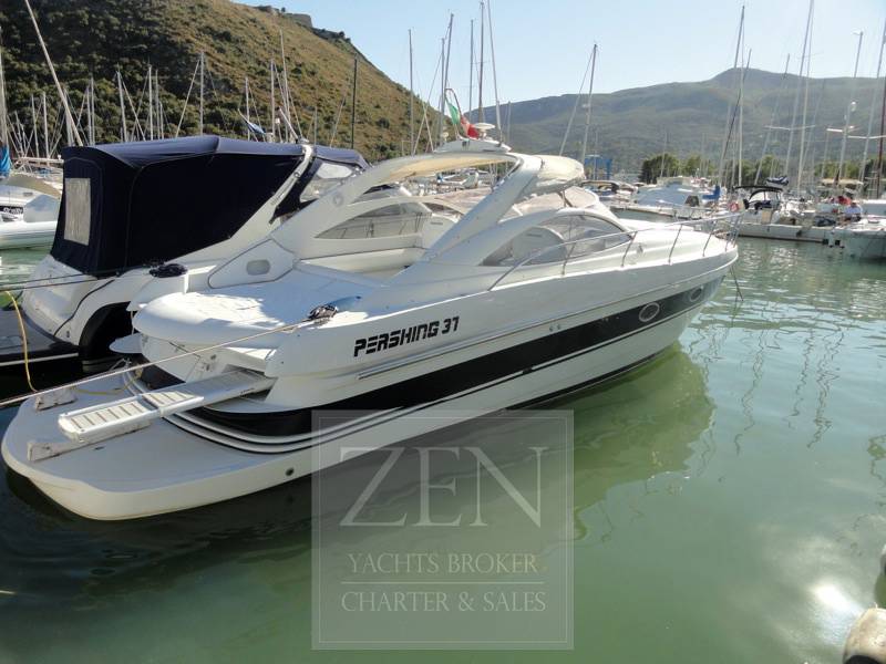 Pershing 37 open