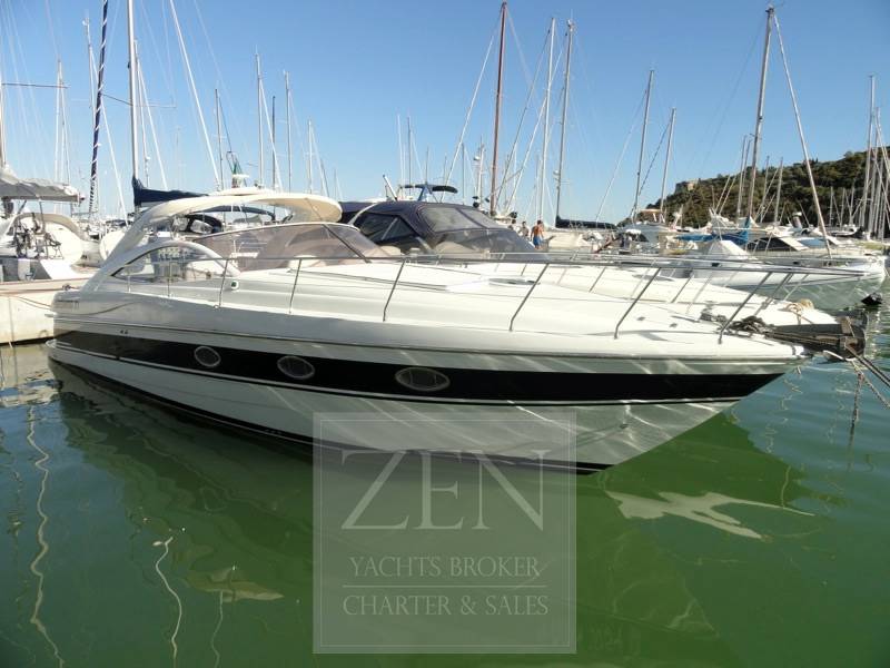 Pershing 37 open