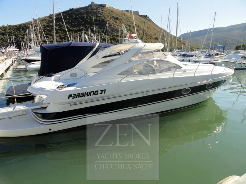 Pershing 37 open