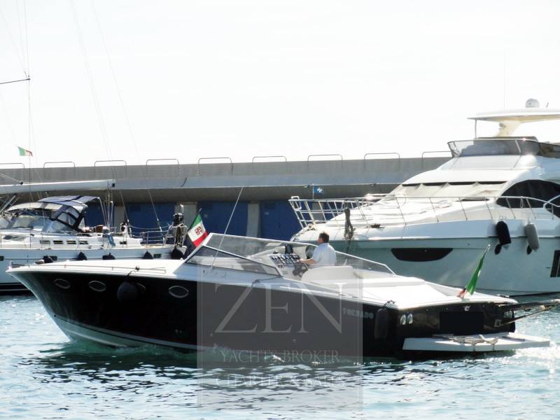 Tornado 38 sport
