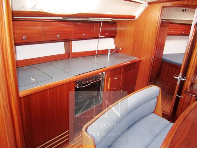 Bavaria 38