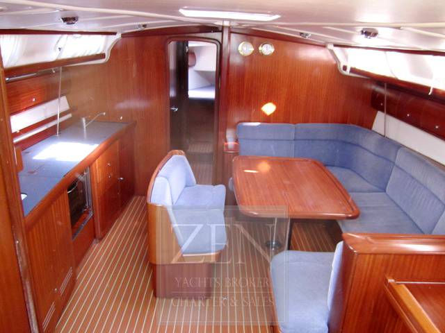 Bavaria 44