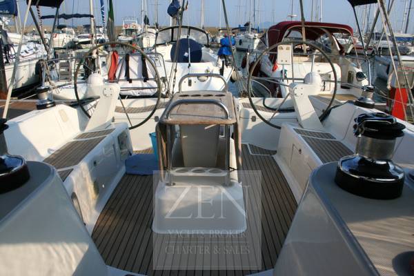 Jeanneau 49 performance