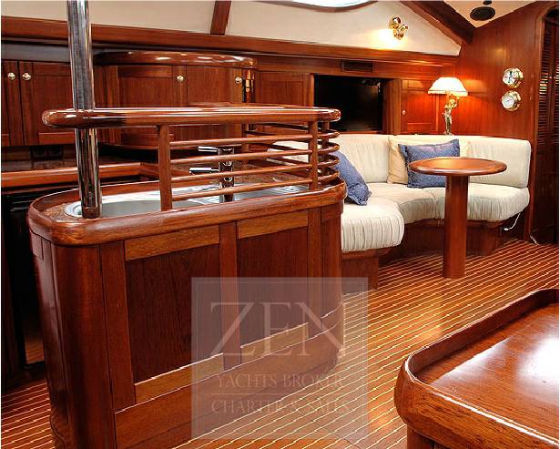 Lagoon royal yachts Pilot saloon 66