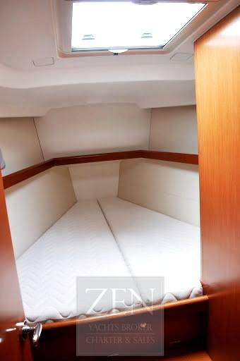 Beneteau Oceanis 43