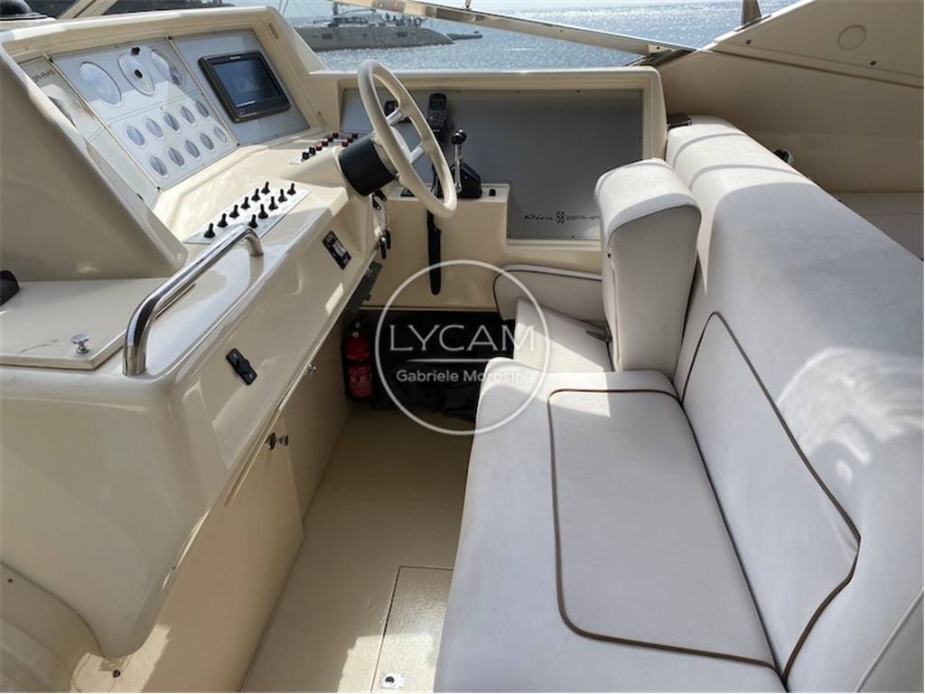 Riva Bahamas 58