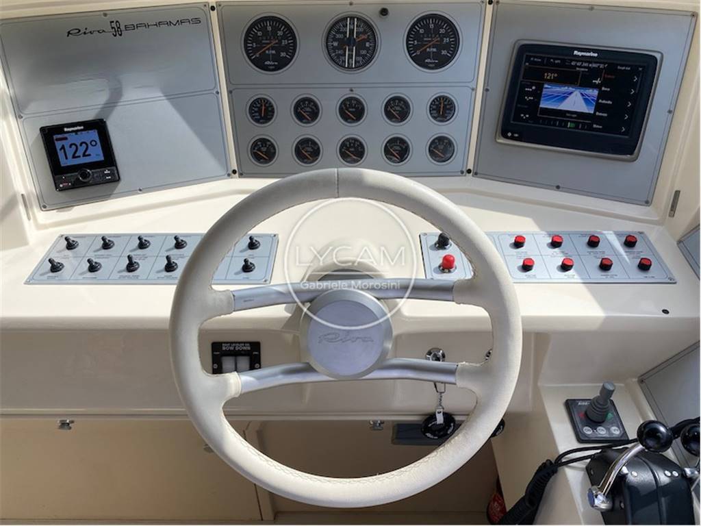 Riva Bahamas 58