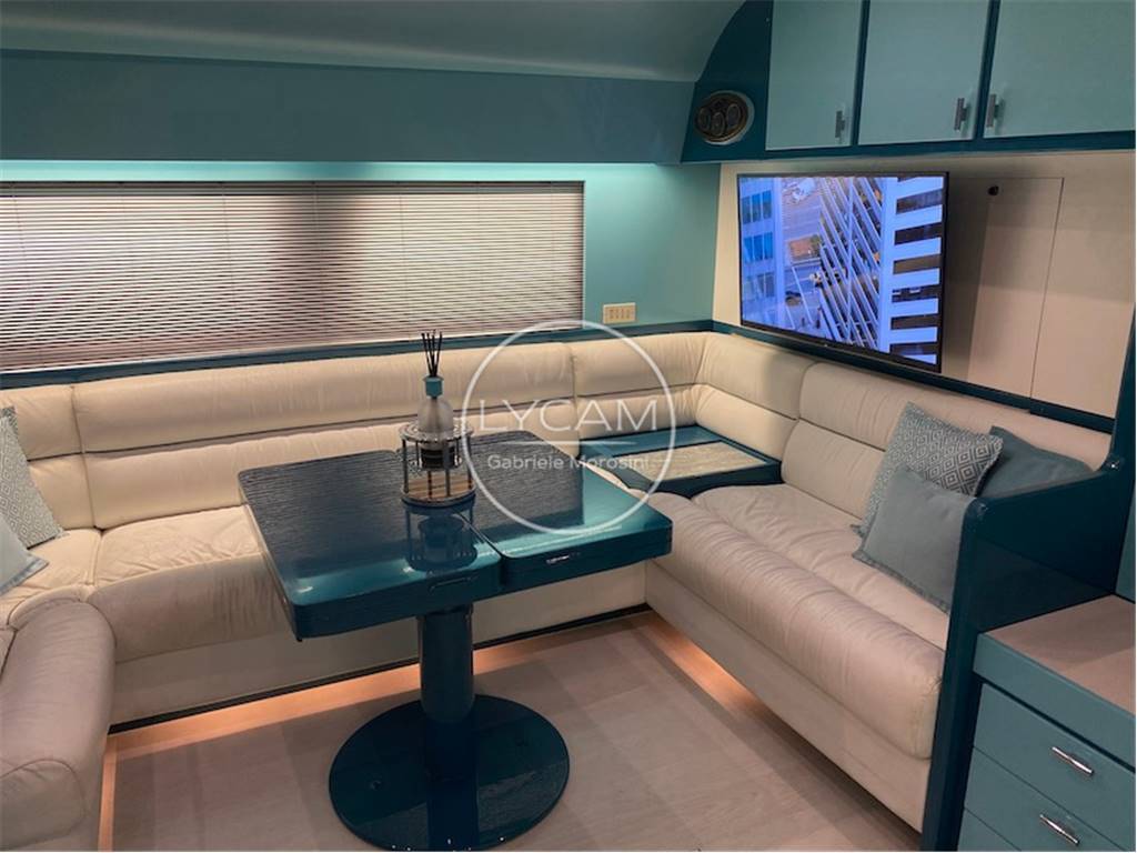 Riva Bahamas 58
