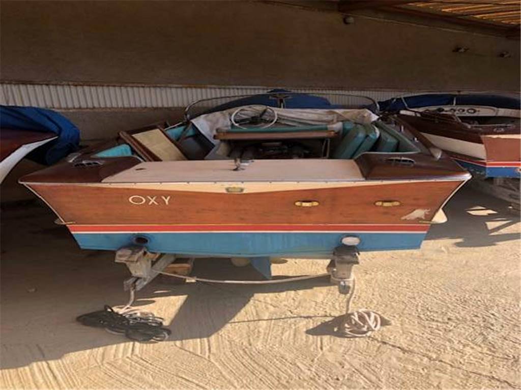 Riva Junior