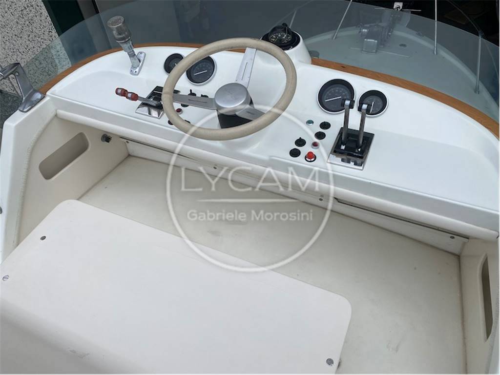 Riva 25 sportfisherman