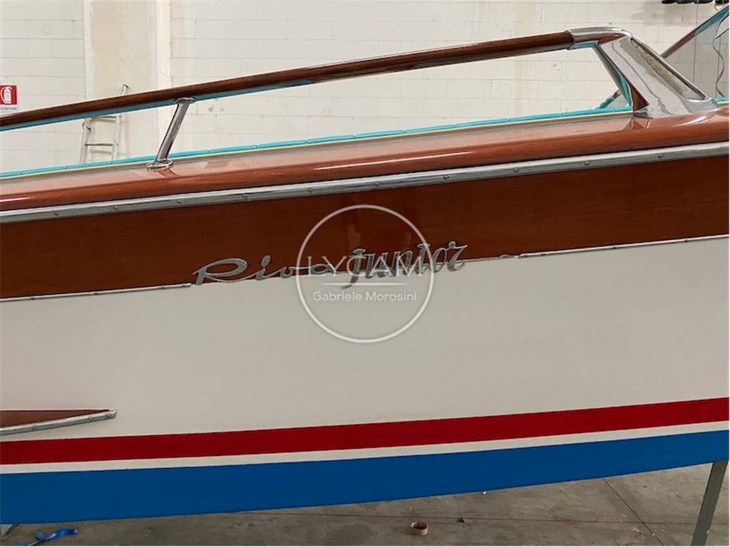 Riva Junior