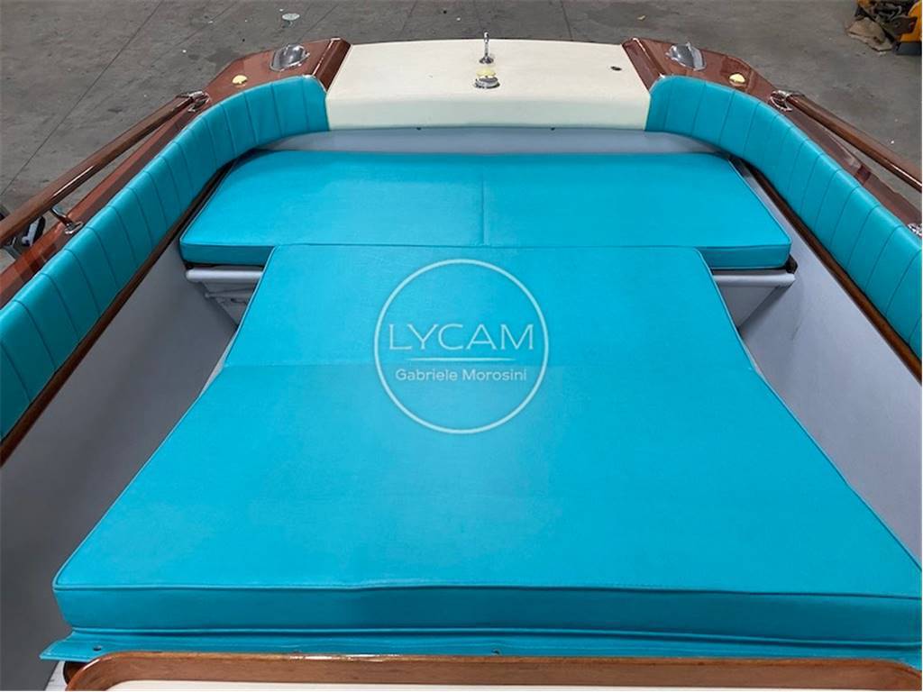 Riva Junior