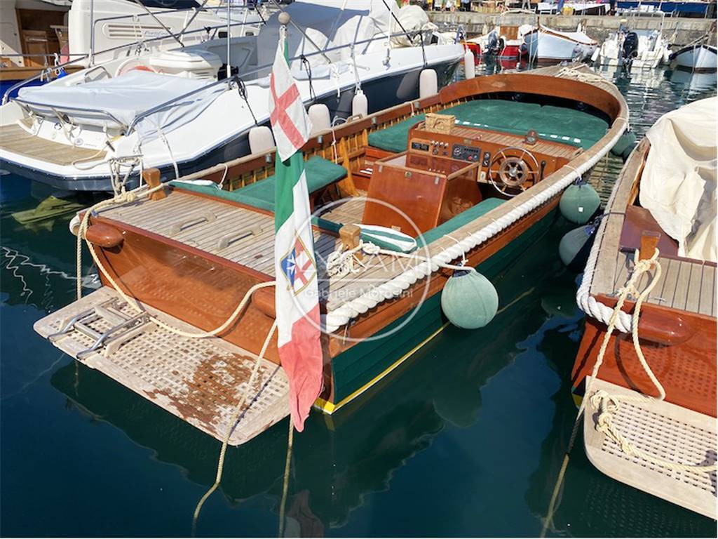 Mussini Utility 748