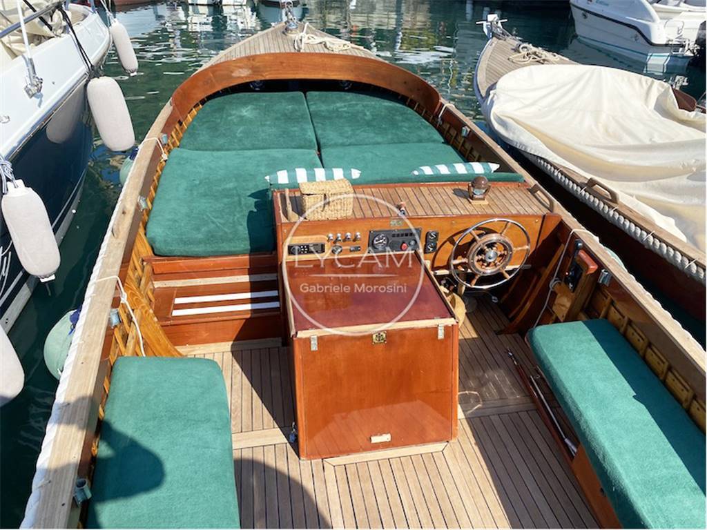Mussini Utility 748
