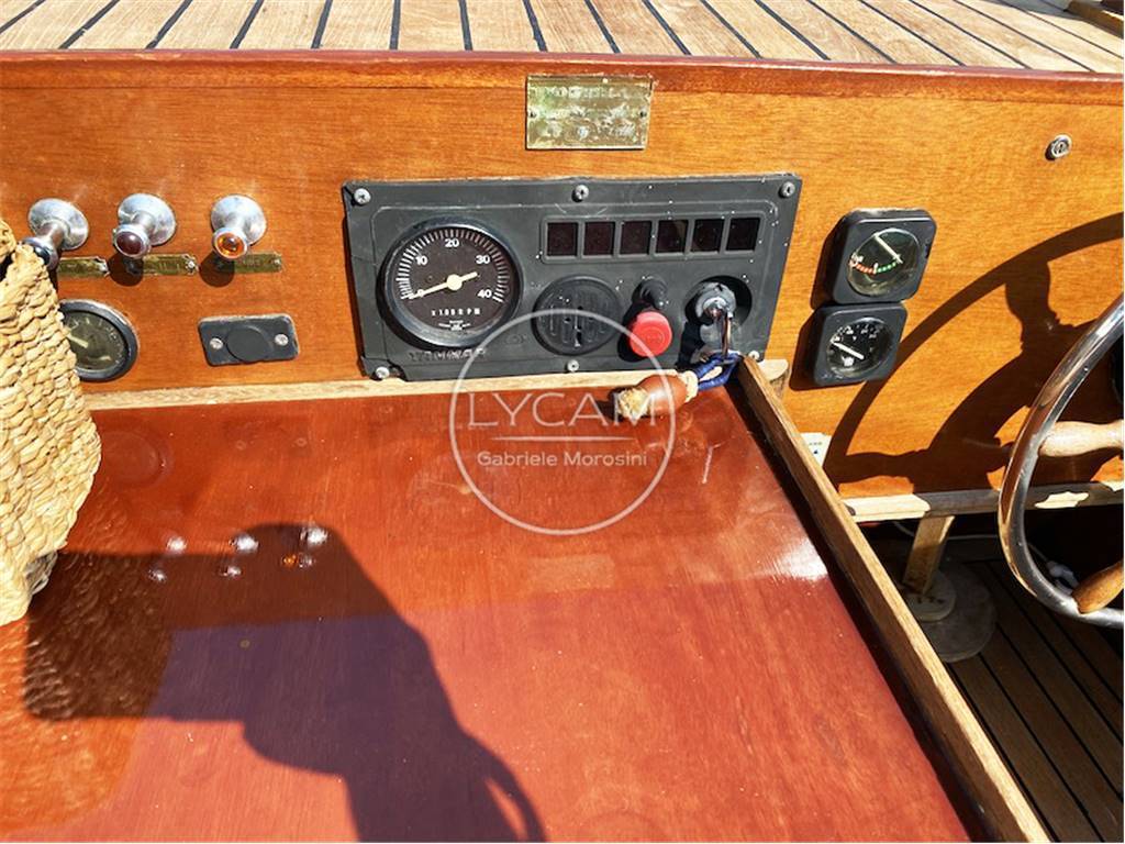 Mussini Utility 748