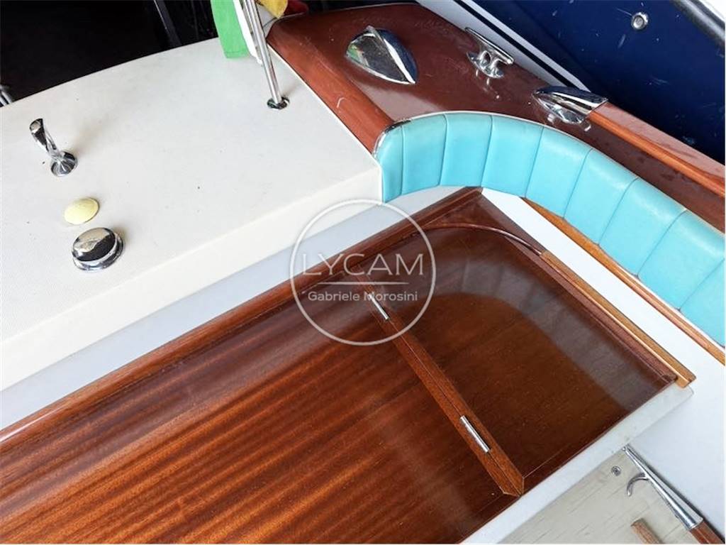 Riva Junior