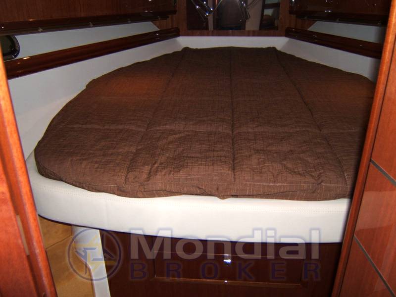 Airon marine 4800 t top