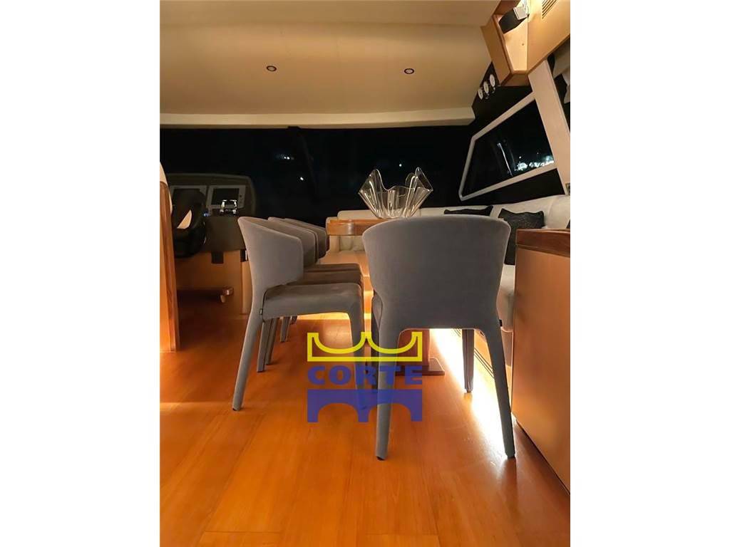 Ferretti yachts 630