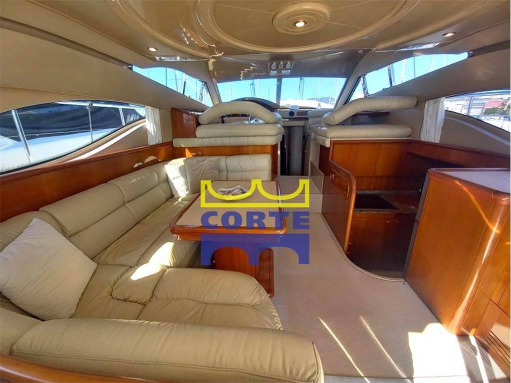 Ferretti yachts 430