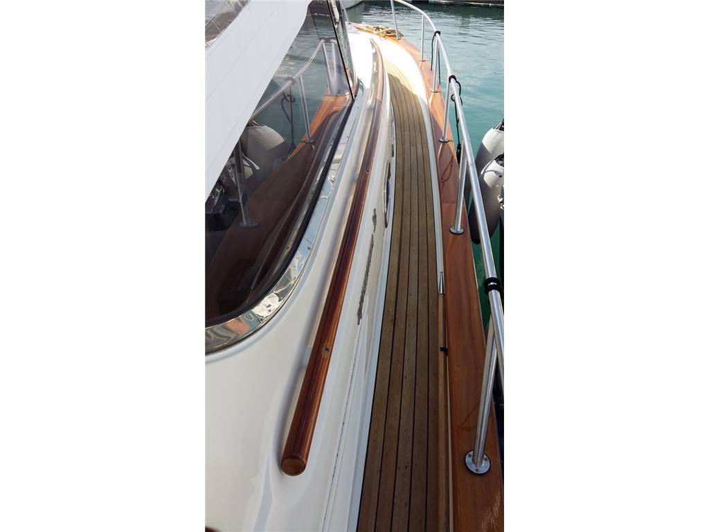 Aprea mare 38