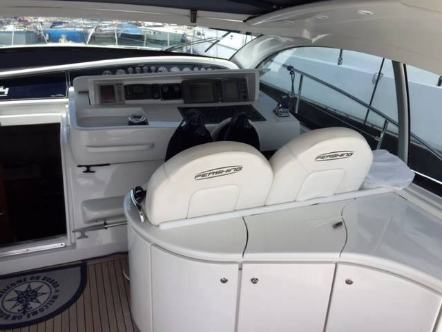 Pershing 54
