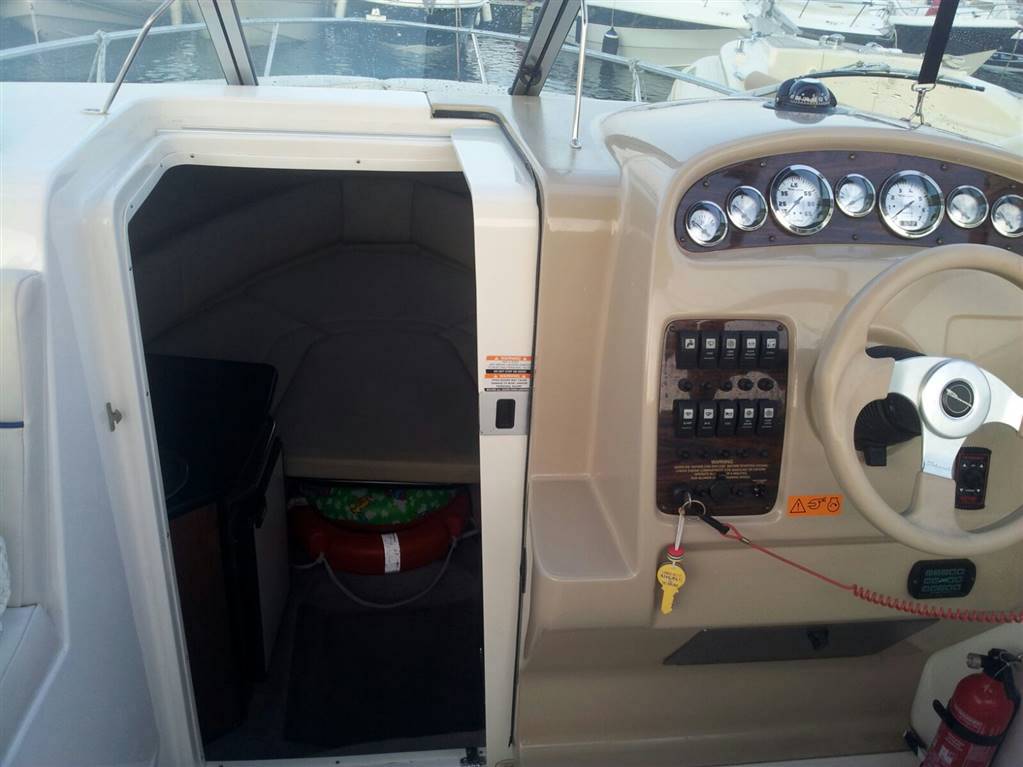 Chaparral 240 Signature