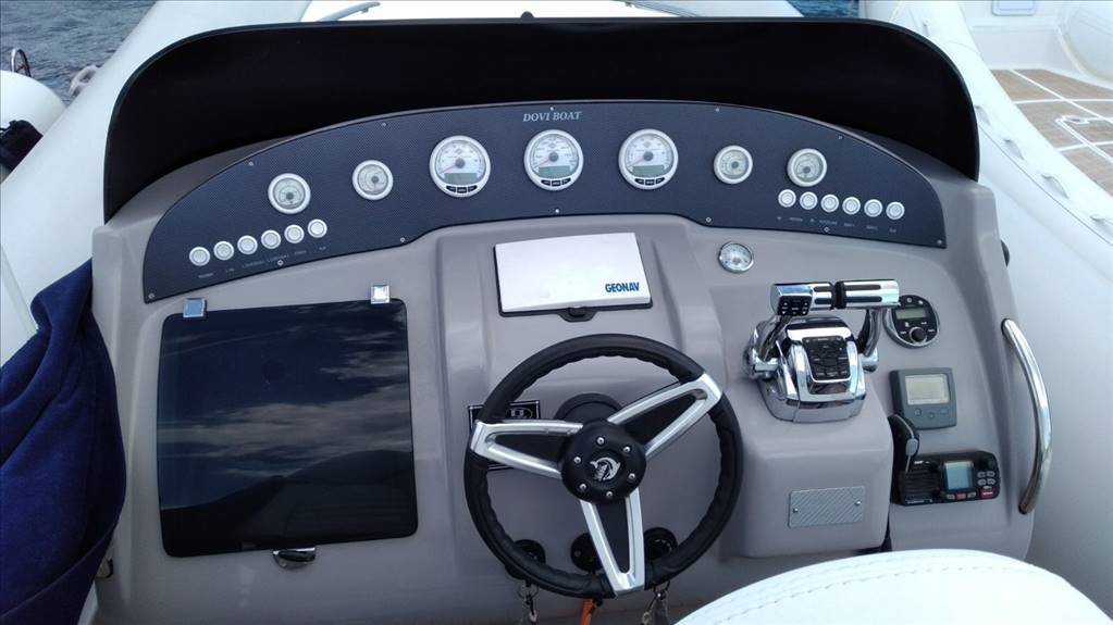 Doviboat F100