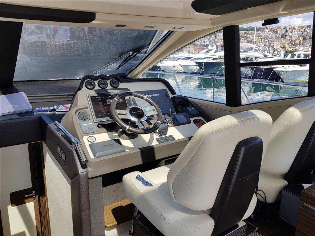 Azimut 55s (2015)