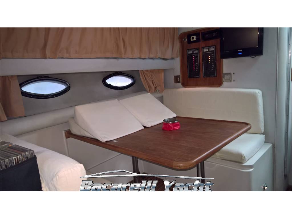 Wellcraft usa 33 coastal