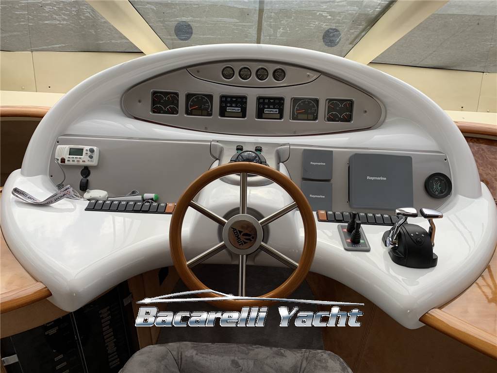 Azimut 55 fly