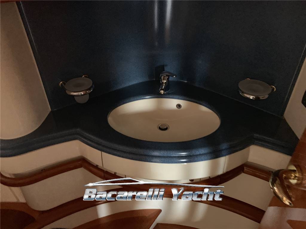 Azimut 55 fly