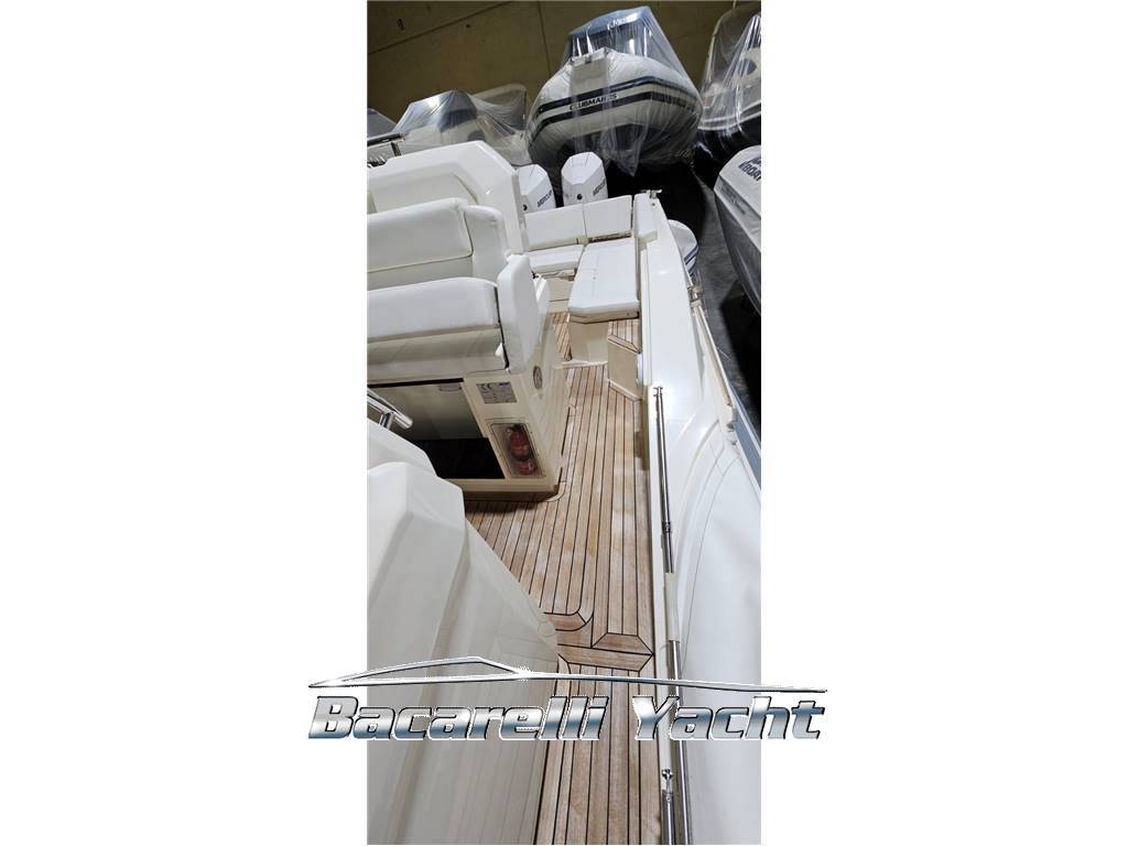 Joker boat Clubman 30