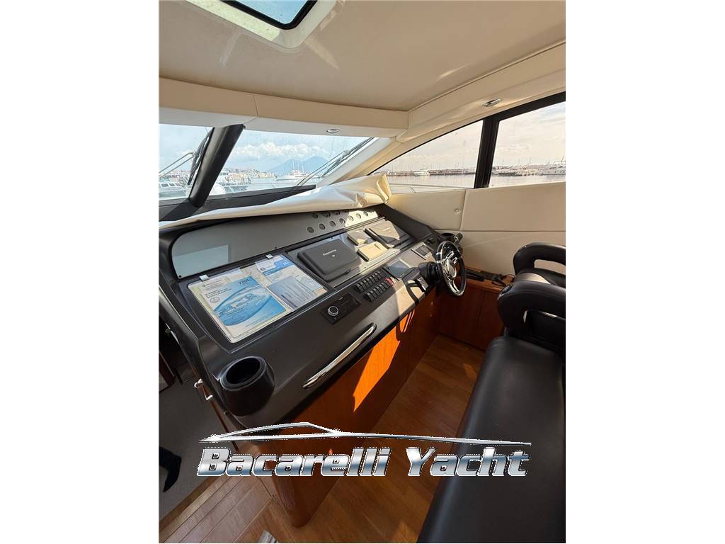 Sunseeker Predator 62